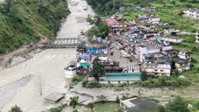 Photo of उत्तरकाशी आपदा: गहराने लगा रसद व रसोई गैस का संकट