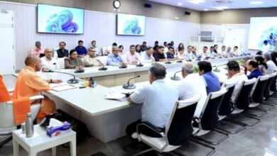 Photo of पीएम मोदी की अपील के बाद सीएम योगी का बड़ा कदम: VIP काफिलों में 50% कटौती