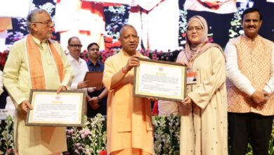 Photo of  सीएम योगी बोले- वित्तमंत्री के जिले में किसका चयन हुआ उन्हें भी पता नहीं, अब योग्यता से मिल रहीं नौकरियां