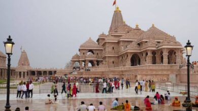 Photo of राम मंदिर के चढ़ावे में घोटाला: कहां गई 60 किलो चांदी की ईंटों और अखंड ज्योति?