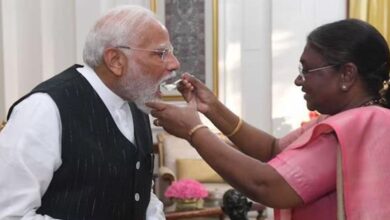 Photo of पीएम मोदी ने राष्ट्रपति मुर्मू को 68वें जन्मदिन पर दीं शुभकामनाएं