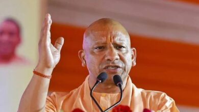 Photo of अच्छे प्रतिनिधि चुनेंगे तभी बढ़ेगा विकास, माफिया आए तो हड़प लेंगे हक: बलरामपुर में गरजे CM योगी