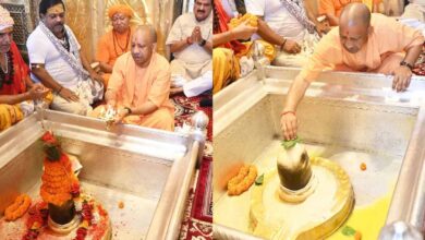 Photo of सावन के पहले दिन काशी विश्वनाथ धाम में उमड़ा आस्था का सैलाब, CM योगी ने किया बाबा विश्वनाथ का जलाभिषेक